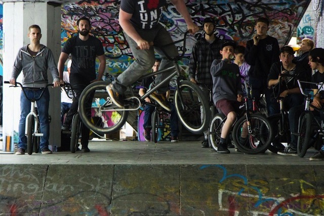 skate2.jpg