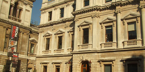 Cosmetics And Christmas Trees: New Talks At Royal Society of Chemistry