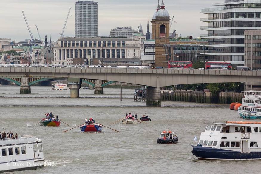 Barge racing by Dave Pearce