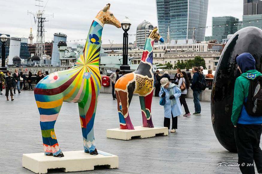 Giraffes at More London by Francesco Camardo