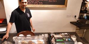 London Blend: Tea And Tattle