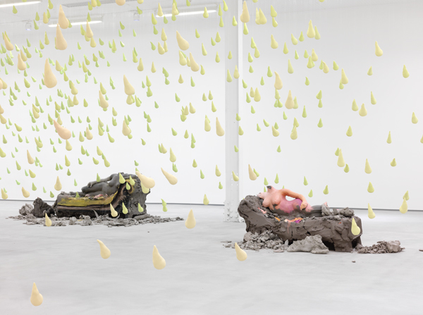 Urs Fischer, Installation View, 2013. Photo by Mats Nordman. Image courtesy Sadie Coles