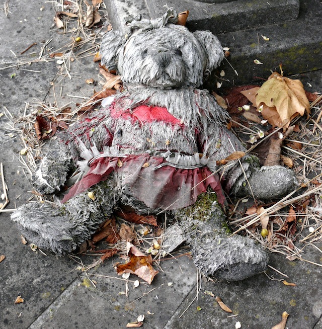 Jeane Trend-Hill was too late to save this poor bear in Wanstead, who's partly decayed and almost turned to stone with the cold.