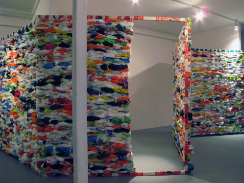 Jacqueline Sewell, Temporary Loom. Image courtesy DegreeArt