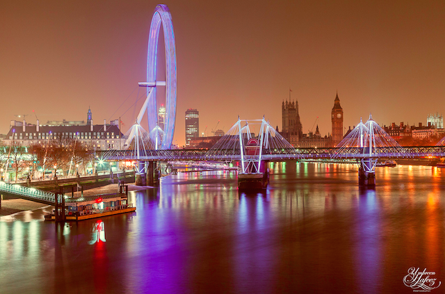 Looking towards Southbank © Umbreen Hafeez   (Real London Photos) 