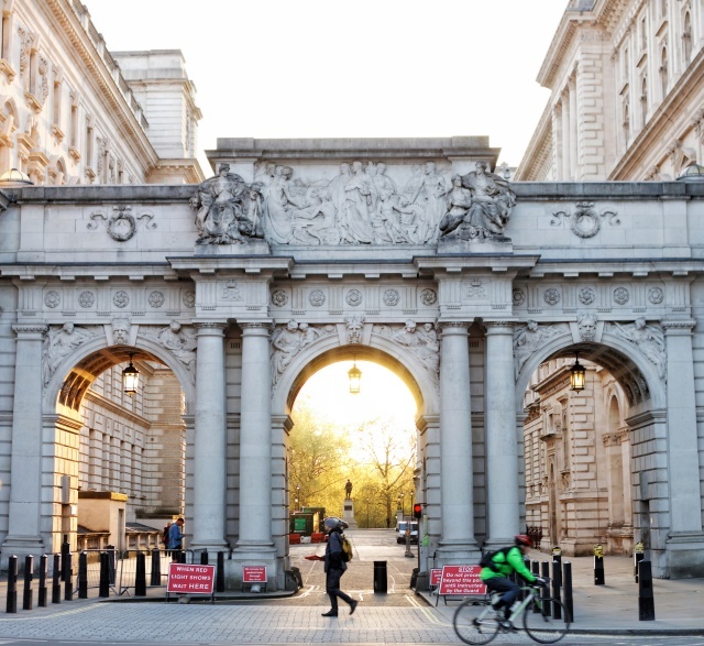 Sunlight arch