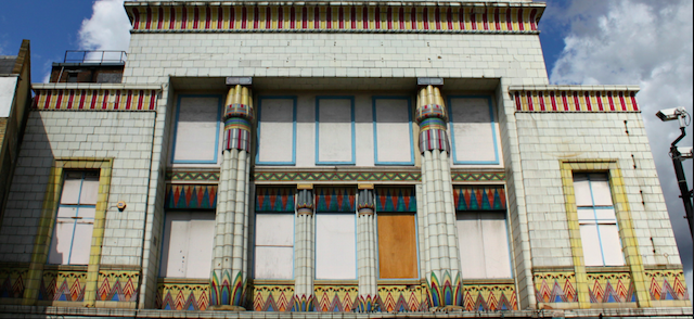 Carlton Cinema, Essex Road, by shadow_in_the_water