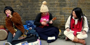 Where To Learn Mysterious Plucked Instruments In London
