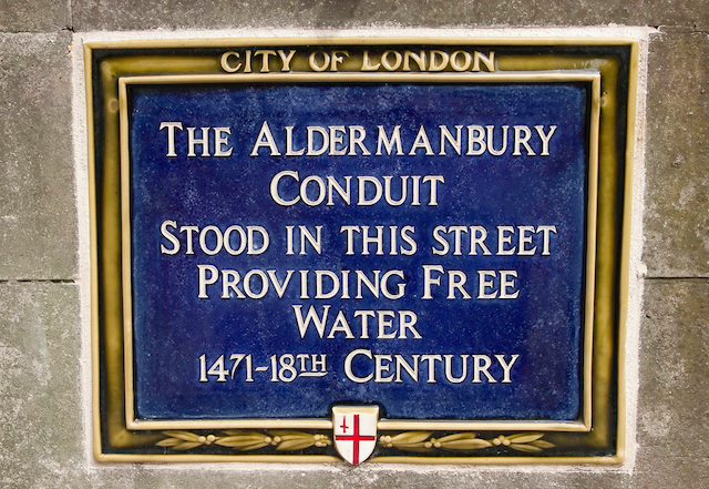 Blue plaque in Aldermanbury/Love Lane, The City of London. Photo by Downtime_1882 