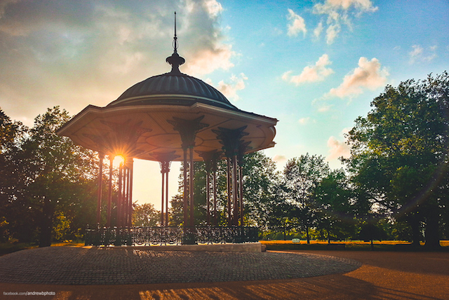 Clapham Common bandstand by Clwn