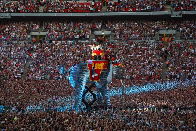 LONDON, ENGLAND - JULY 01:  Gary Barlow, Jason Orange, Howard Donald and Mark Owen of 'Take That' perform onstage for their 'Circus' tour held  at Wembley Stadium on July 1, 2009 in London, England.  (Photo by Gareth Cattermole/Getty Images) *** Local Caption *** Gary Barlow;Jason Orange;Howard Donald;Mark Owen This image is one of over 100 on display in 'A Century of Wembley Memories Exhibition in association with Getty Images', a new exhibition that opens today (Thursday 4th September 2014) and celebrates the stadium's unparalleled history. Entry is free as part of the Wembley Tour and on event days for Club Wembley members. For more information, visit http://www.wembleystadium.com/Tours