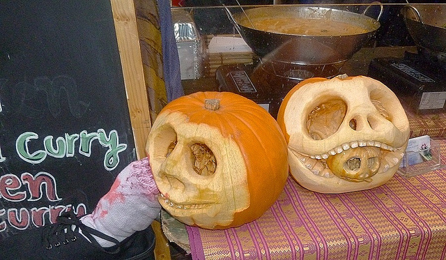 Incredible carving skills, photo by helenoftheways