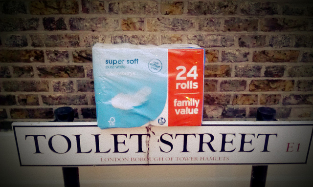 Snigger. Snapped by James Mitchell in the Londonist Flickr pool.