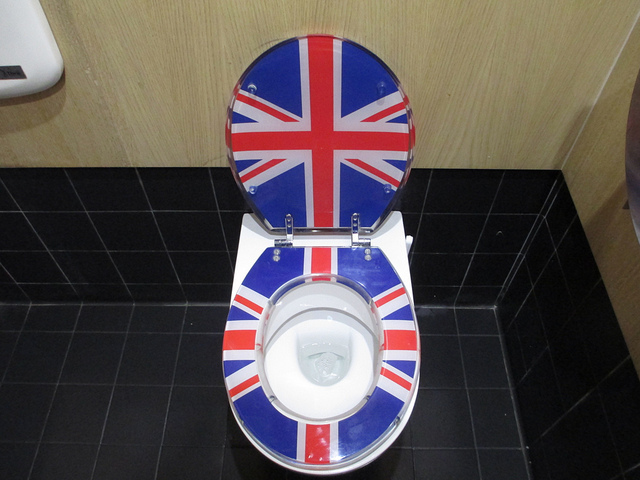 The Jubiloo on the South Bank comes with many patriotic flourishes, such as the Union Cack toilets and pictures of the Queen close to the throne. Image by M@.