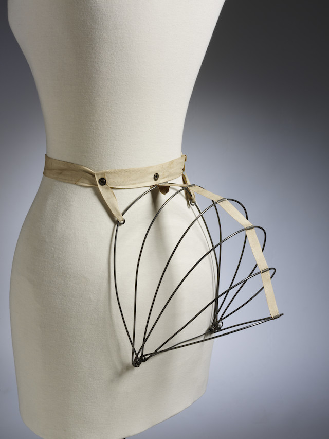 Fancy twerking in this bustle? Image courtesy V&amp;A