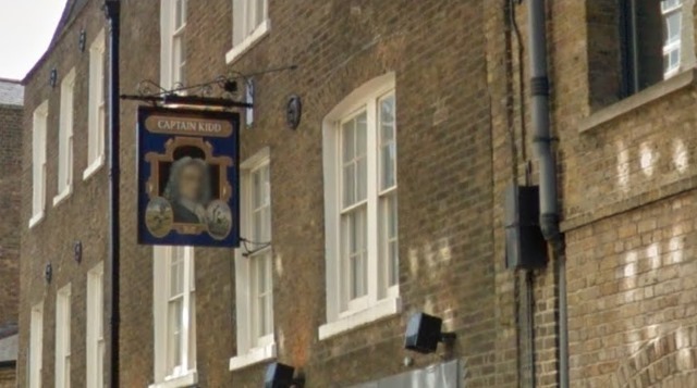 Captain Kidd, Wapping