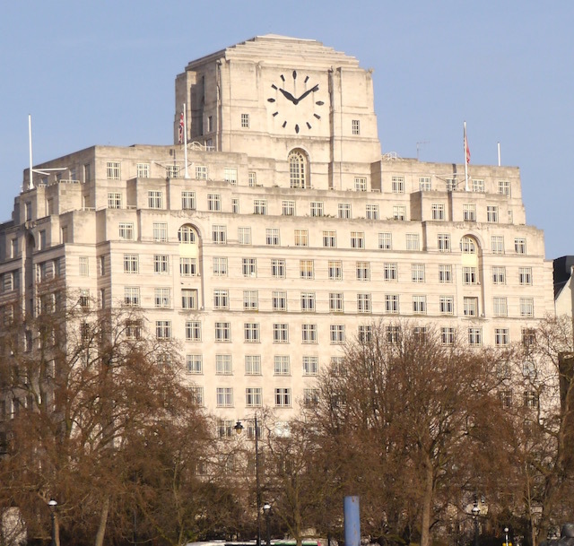 This Art Deco office block was built for the oil company Shell-Mex in 1931. Its clock face is the largest in London and so earned the nickname “Big Benzene”. 
