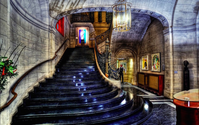 Spiral staircase at the British Academy. Photo: Anatoleya (2012)