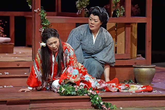 Hyesoung Kwon and Sabina Kim in Madam Butterfly. Picture by Paul Sanders.