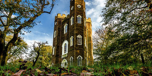 Put Some Stride Into Your Spring With Free Guided Walks