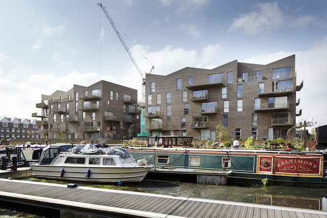 Brentford Lock West, TW8 (c) Jack Hobhouse