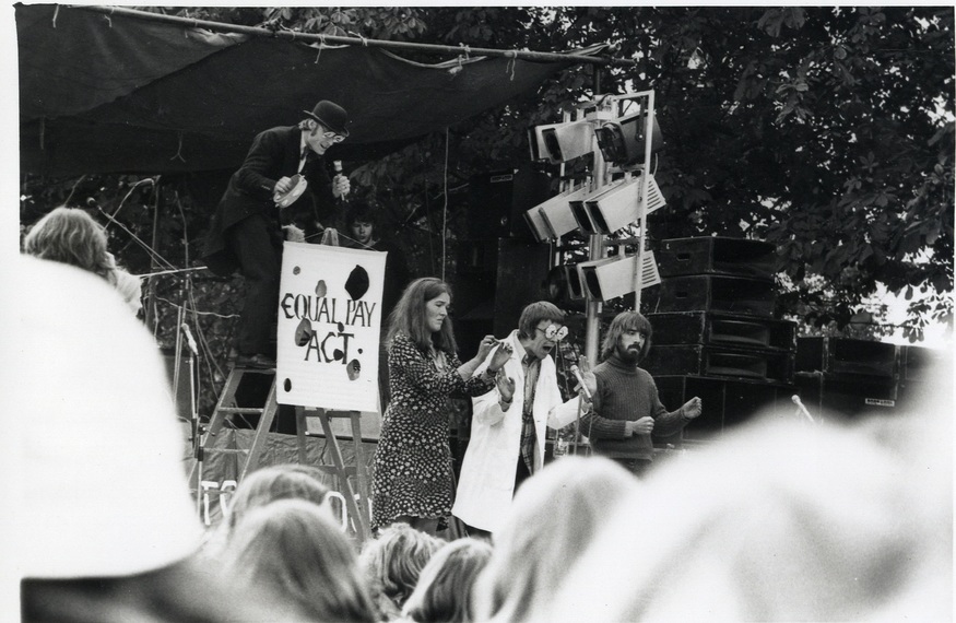 LB Wandsworth, national abortion campaign rally on Tooting Common, 1975 (Wandsworth Heritage Service)