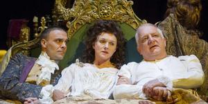 Mr Foote's Other Leg Reviewed: Comedy And Tragedy Combine