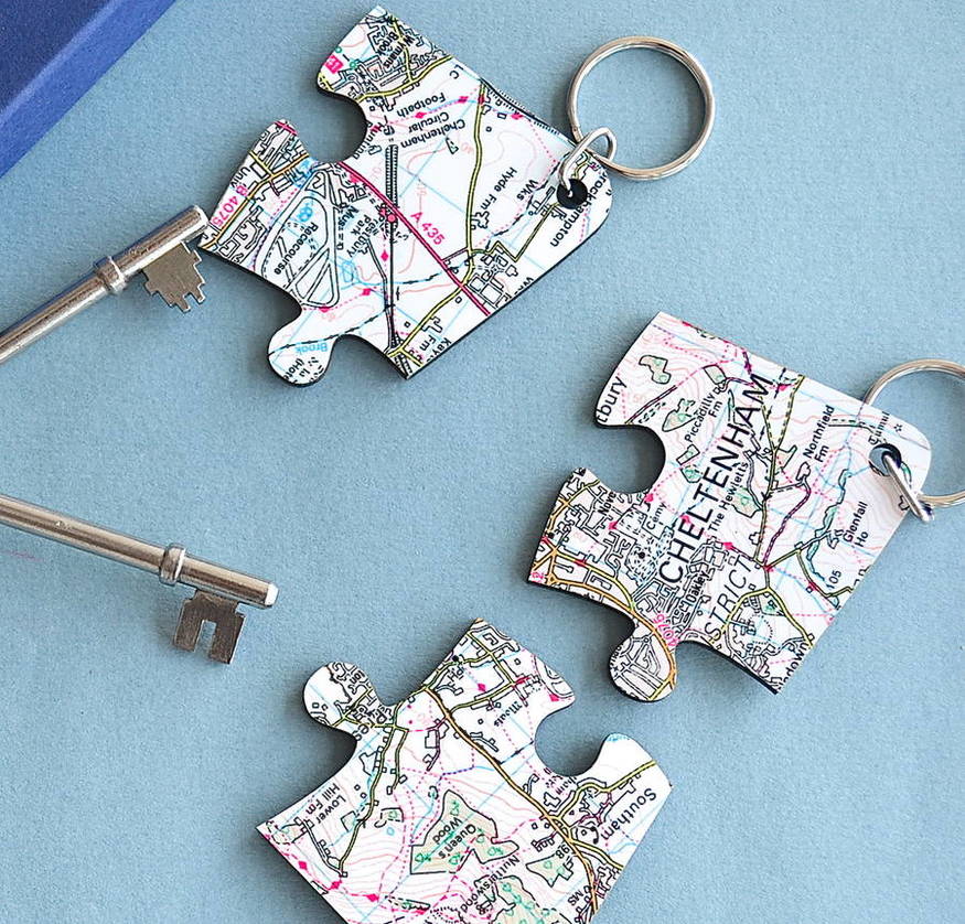 original_four-personalsied-jijsaw-shaped-keyrings.jpg