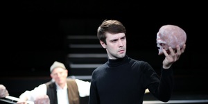 Review: How Different Is Shakespeare's First Draft Of Hamlet?