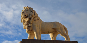 8 Secrets Of The South Bank Lion