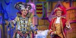 Oh Yes It Is! Cinderella On Sparkling Form At The Palladium