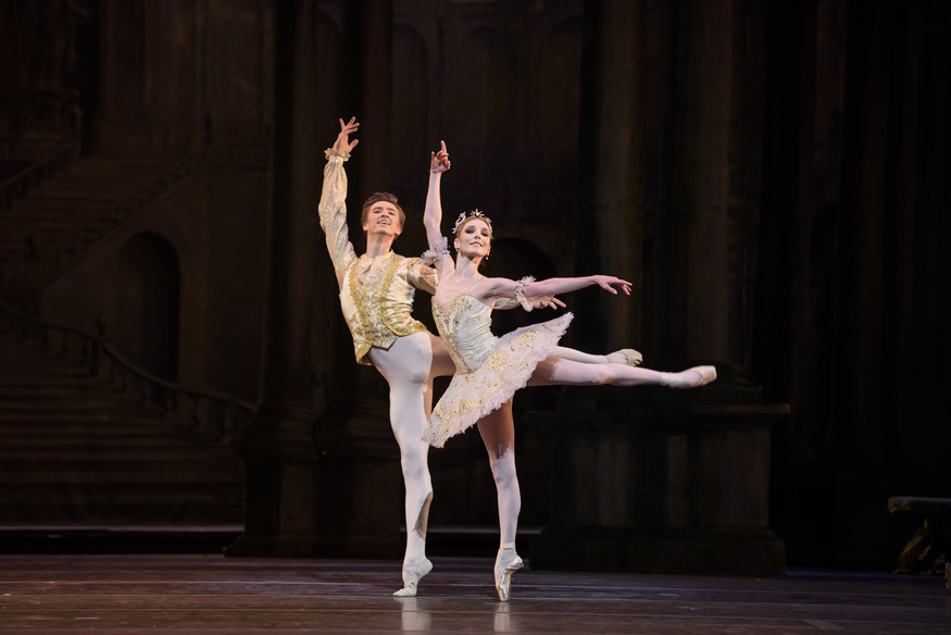 Vadim Muntagirov as Prince Florimund and Sarah Lamb as Princess Aurora. The Royal Ballet's The Sleeping Beauty joins several Nutcrackers to make this a Merry Tchaikovsky Christmas © Bill Cooper
