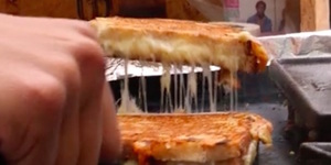 Video: Grilling Up Cheese Toasties In Leather Lane