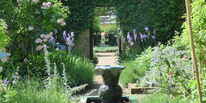 London's Little Gardens: Geffrye Museum's Herb Garden