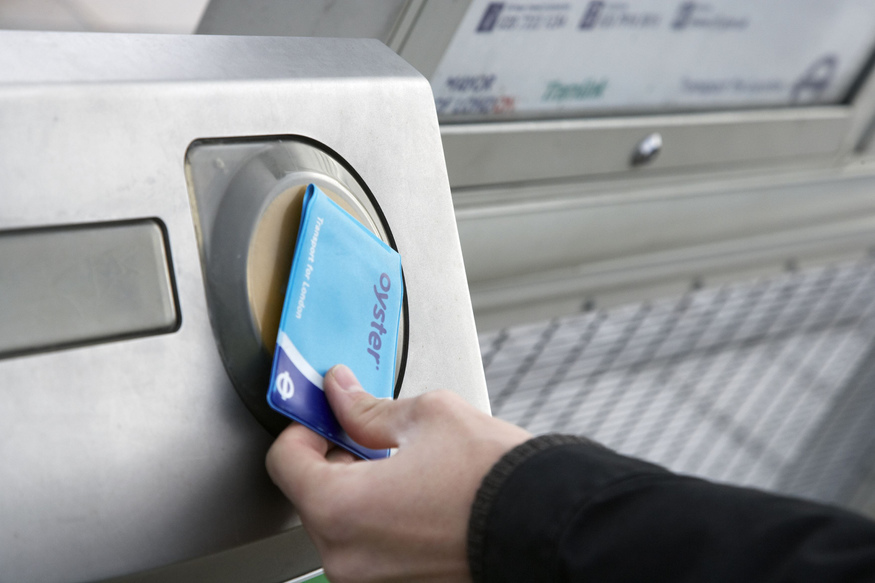 You No Longer Need A Nominated Station When You Top Up Your Oyster Card ...