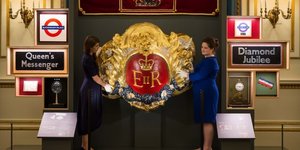 What Do You Buy For The Queen? Here Are Some Ideas