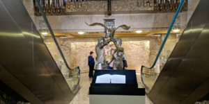 'Strange' Diana And Dodi Memorial To Be Removed From Harrods