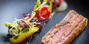 Town House Plates Up Decadent Decor And Nice Nosh