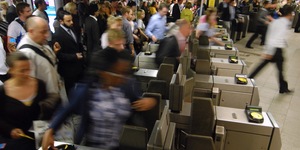 50% Of Us Are Now Using Contactless On The Tube. Are You?
