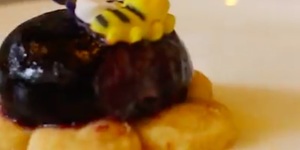 We're All Abuzz Over This Honey Bee Themed Afternoon Tea In Bloomsbury