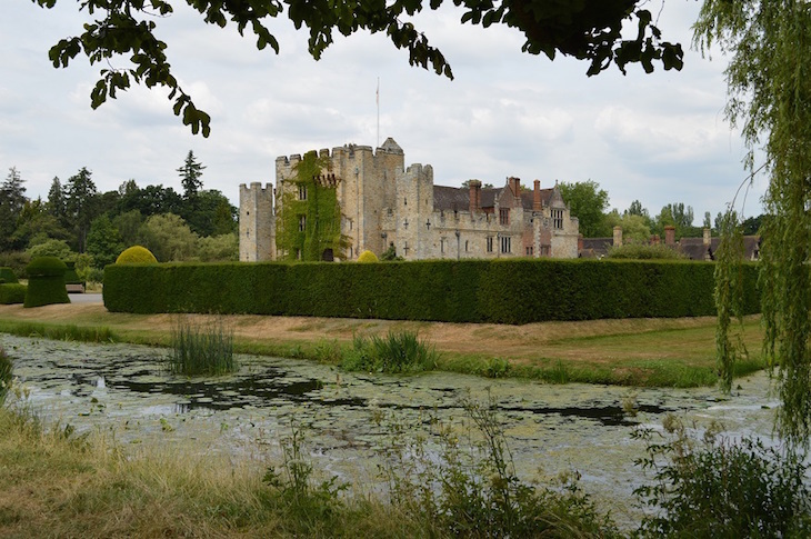 castles, castles in kent, kent, outside london, london day trips, day trips from london, visit castles in kent, kent castles, hever castle, dover castle, walmer castle, deal castle, tonbridge castle, lullingstone castle, scotney castle, leeds castle, rochester castle, castles near london