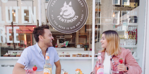 Like Cakes? Like Gin? You'll LOVE This Gin Bakery