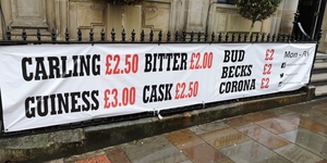 Londoner Exacerbates Snobby Tw*t Reputation By Taking Photos Of Northern Beer Prices