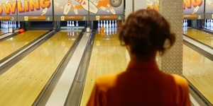 Have A Ball At 1980s Icon Rowans Bowling In Finsbury Park