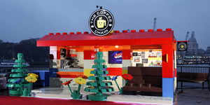 Brick Pics! Lego Cafe Pops Up In Central London
