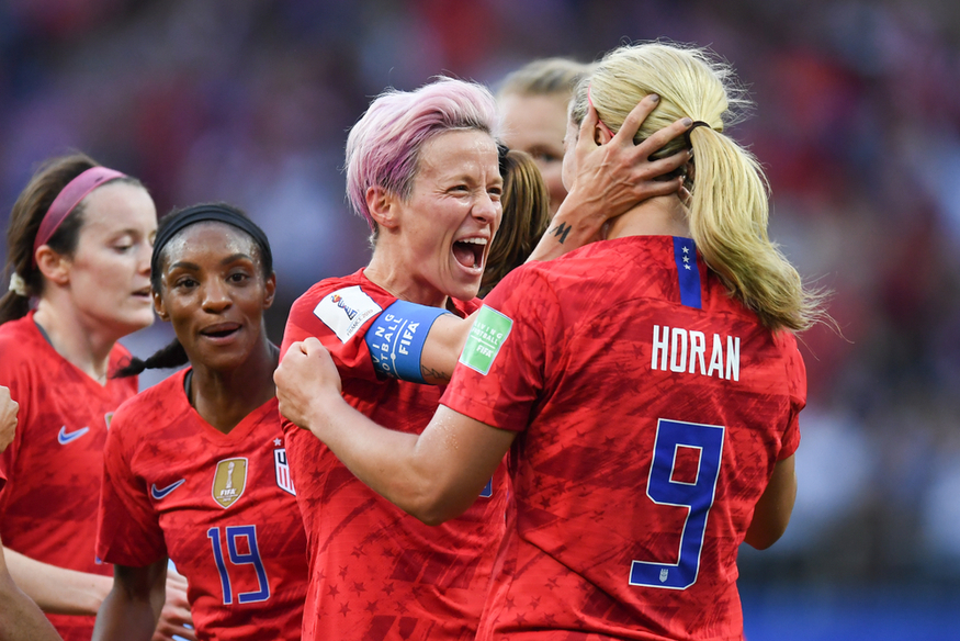 Megan Rapinoe celebrates for the USA