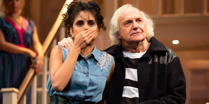 Noises Off At The Garrick Is Clever But Not That Funny
