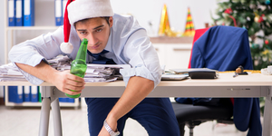 How To Survive Christmas In London If You Don't Drink Alcohol