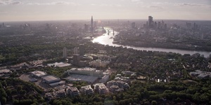 Stunning Video Footage Shows London From Above In 2020