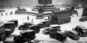 Vintage Photos Of London In The Snow